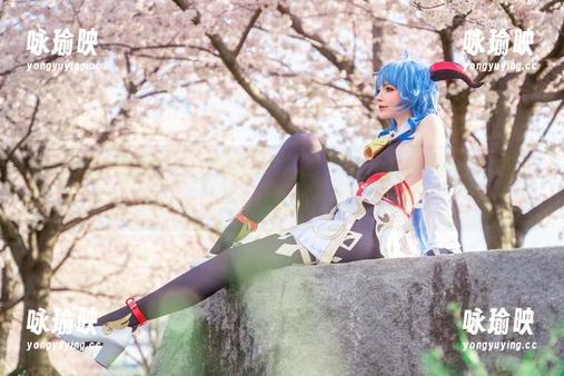Peach milky 这组合让人吃惊:cos“芭芭拉”的“Peach milky”,果真不走寻常路的合集。